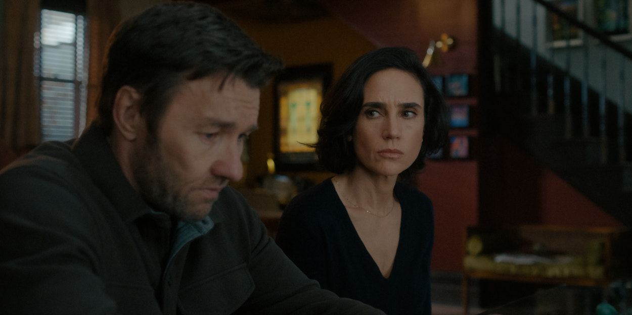 Joel Edgerton and Jennifer Connelly in 'Dark Matter,' the Apple series