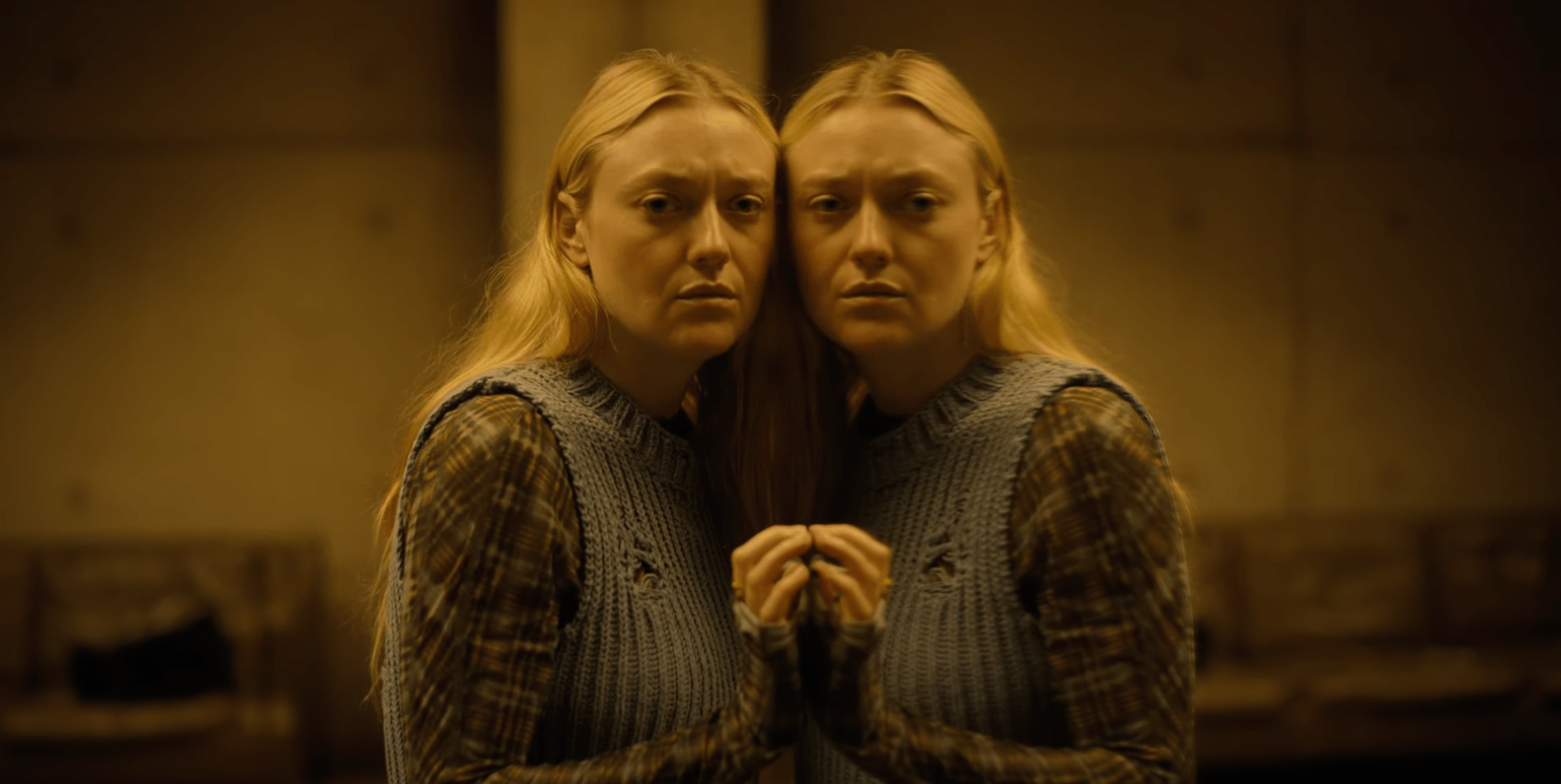 Dakota Fanning in "Watchers"